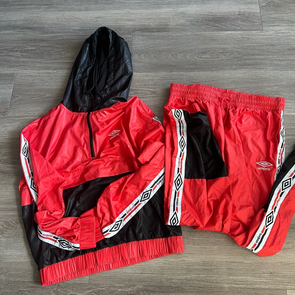 Umbro Track Jacket - Picture 5 of 5